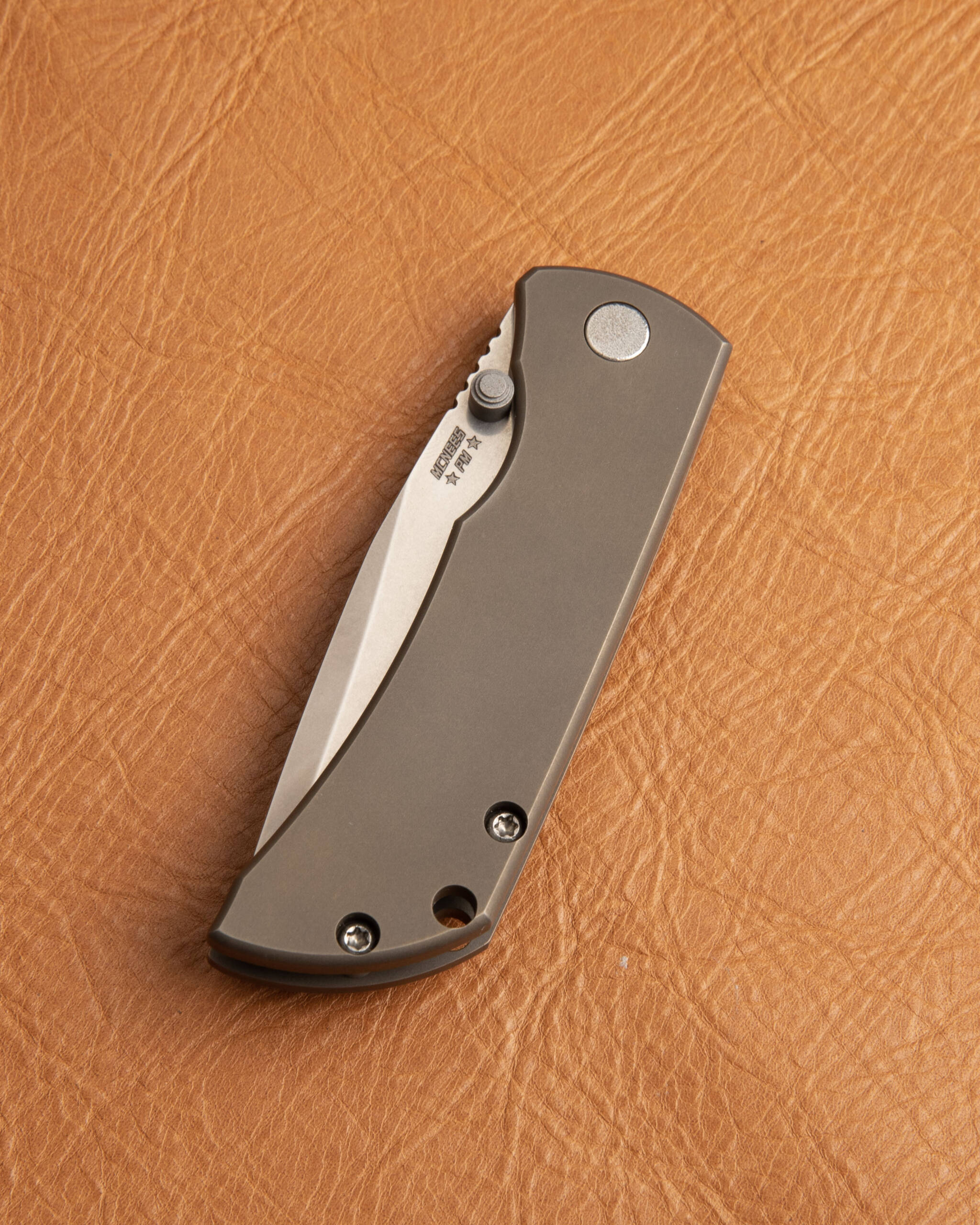 MCNEES Custom Knives MAC 2 / Satin Stonewashed Blade / Bronze Ano Handle - Image 3