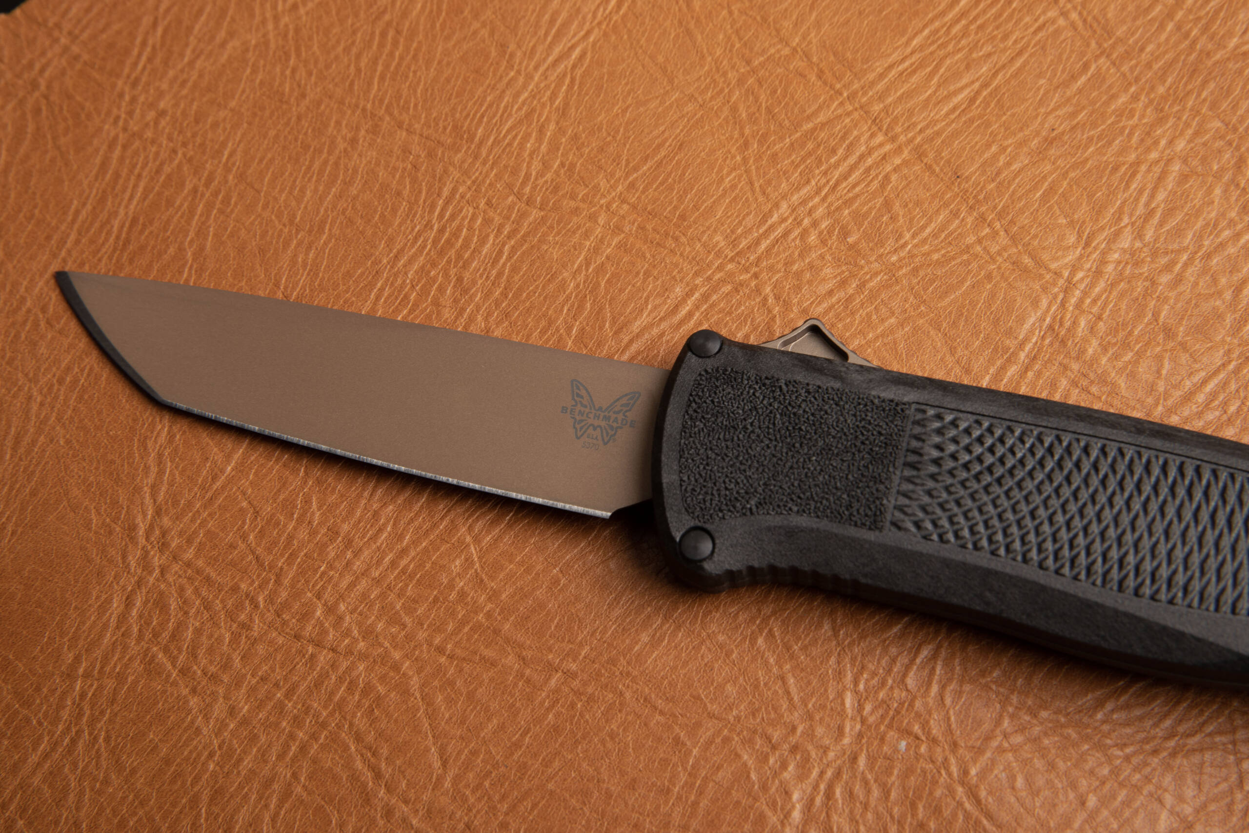 Benchmade Shootout CF-Elite Tanto Automatic Knife - Image 8
