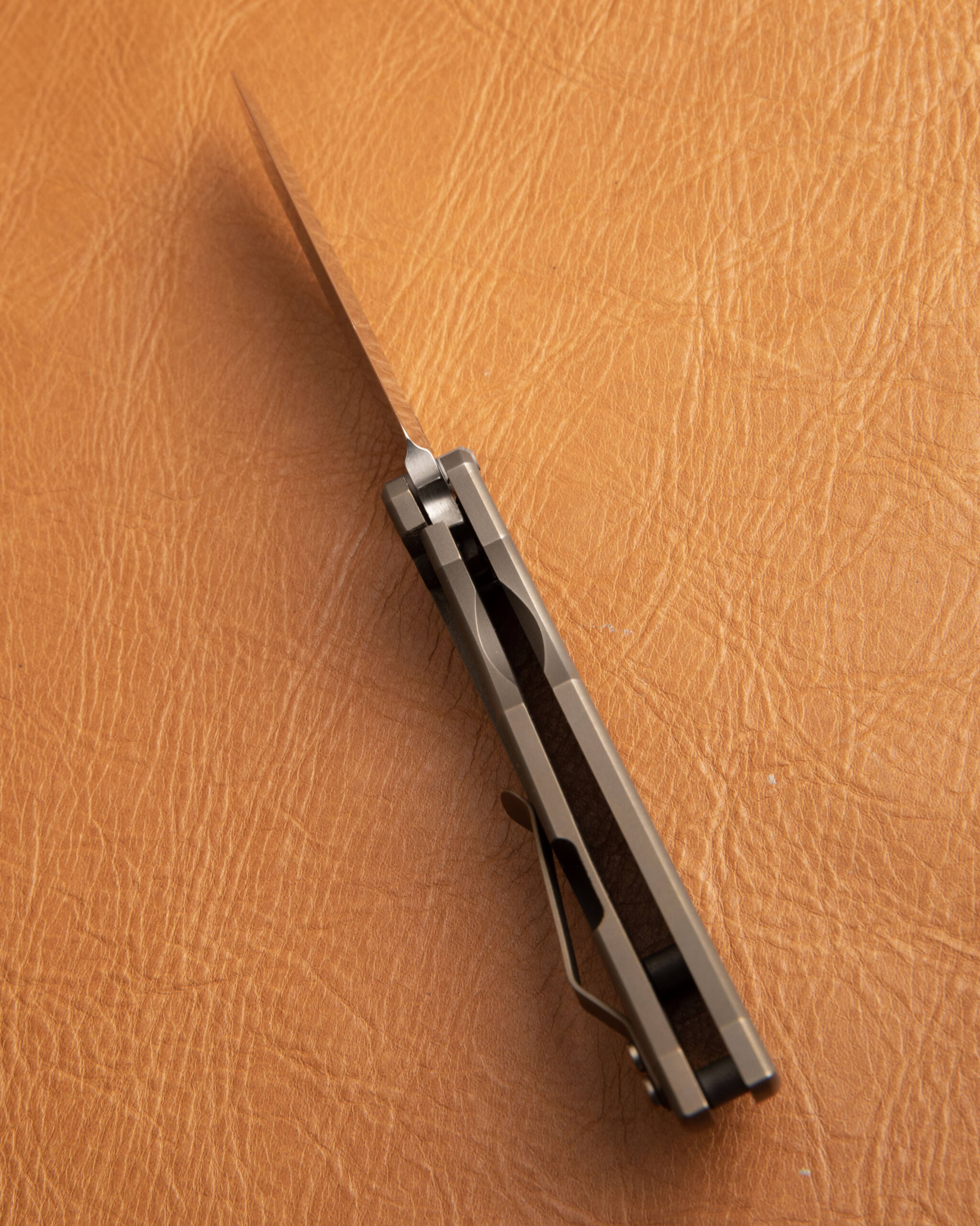 MCNEES Custom Knives MAC 2 / Satin Stonewashed Blade / Bronze Ano Handle - Image 8