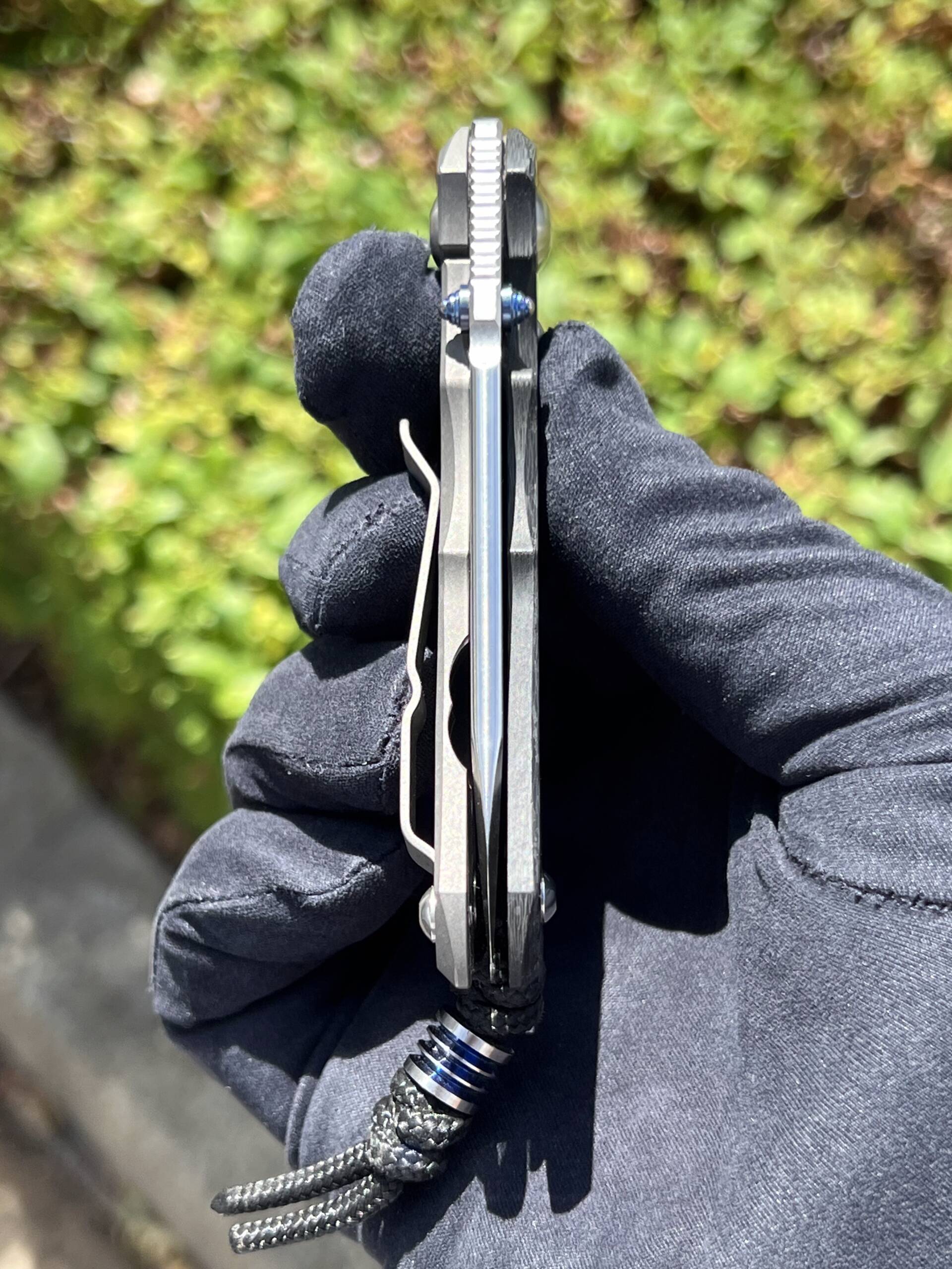 Chris Reeve Knives Small Inkosi Carbon Fiber Front Insingo – SIN-1026 (CPM S35VN) - Image 7