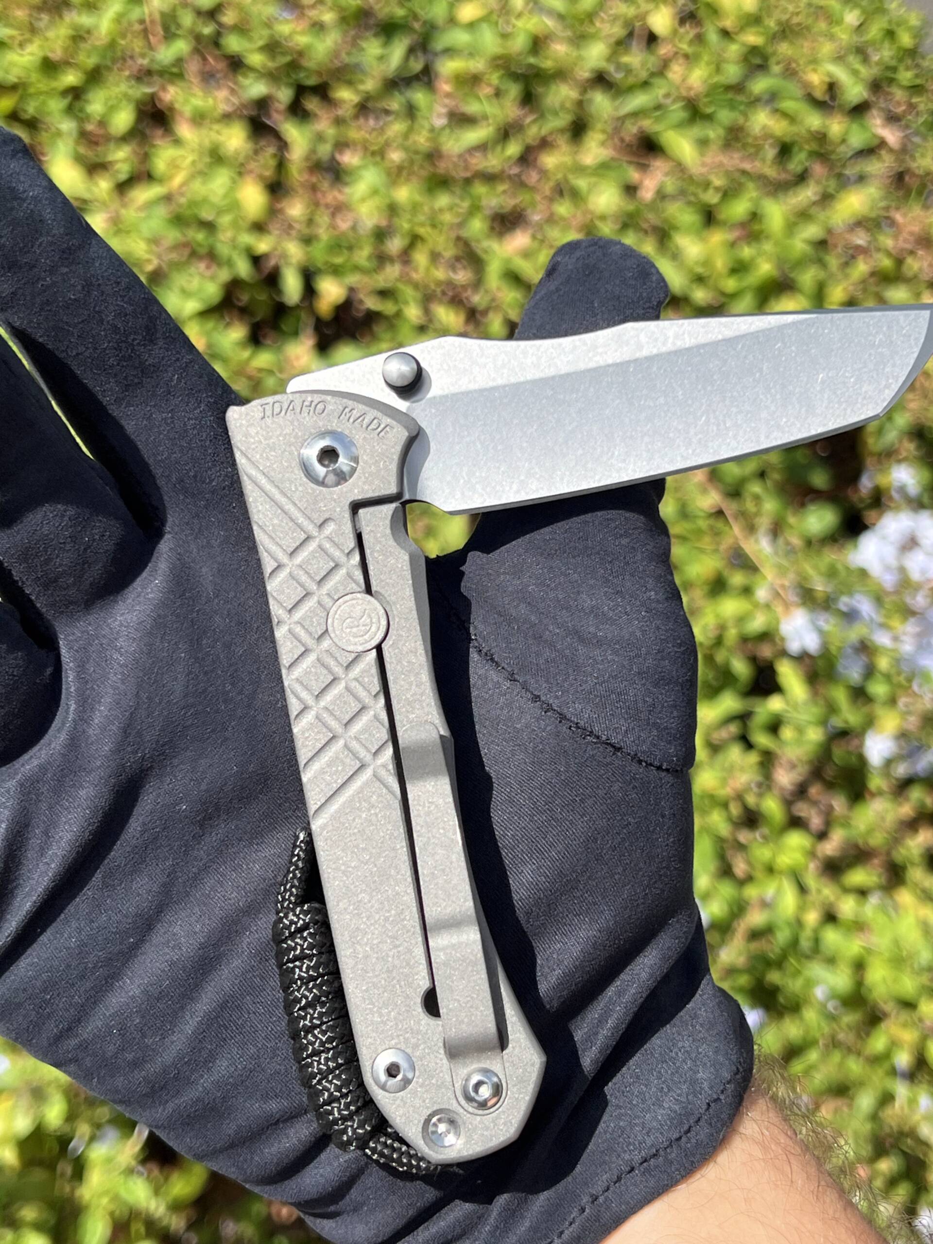 Chris Reeve Knives Umnumzaan Tanto – UMN-1002 (CPM S45VN, Titanium) - Image 10