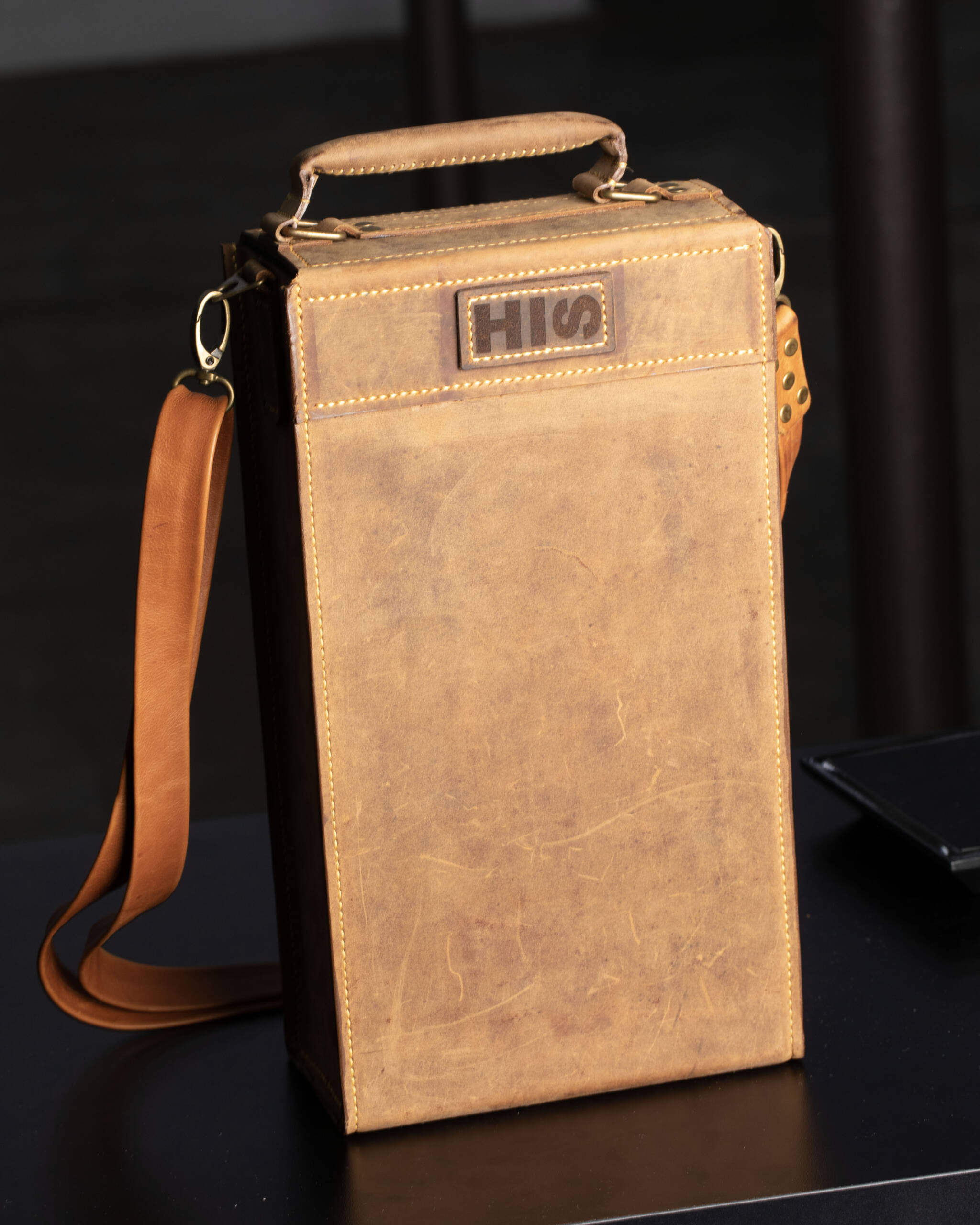 Leather Wine Bag - Image 3